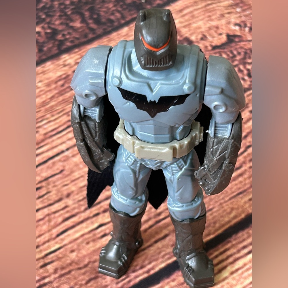 DC Comics Justice League ARMORED BATMAN‎ Basic 6" Action Figure Mattel